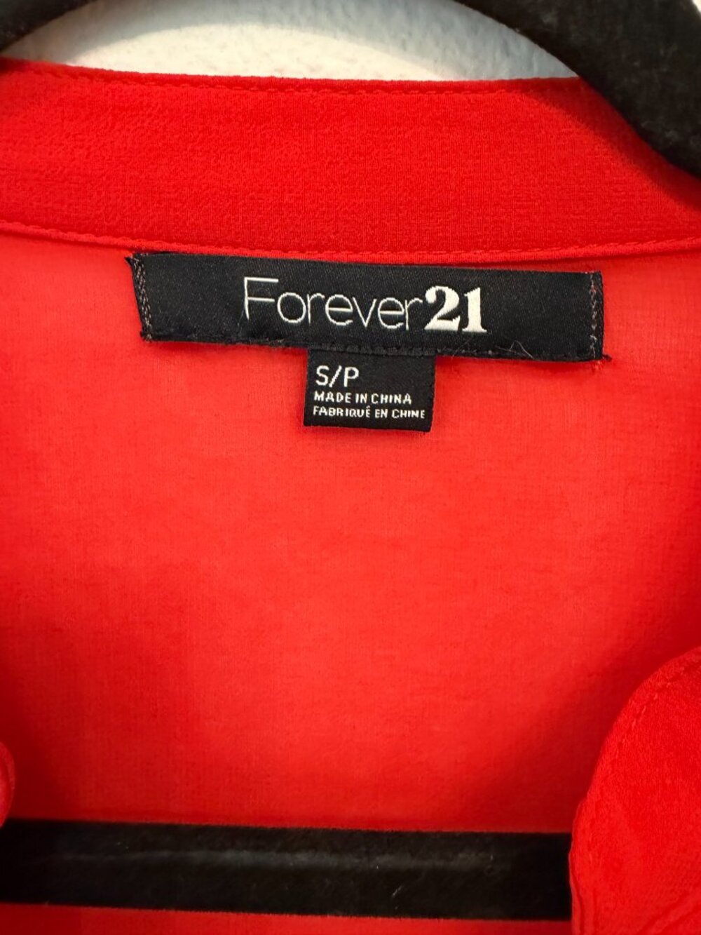 ❤️ Forever 21 Red Ruffle Blouse – Size S/P - Picture 3 of 9